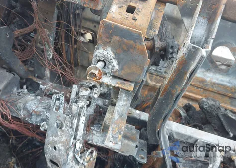 2013 Ford Fusion Se z USA, uszkodzony, nr VIN 3FA6P0HR4DR123725